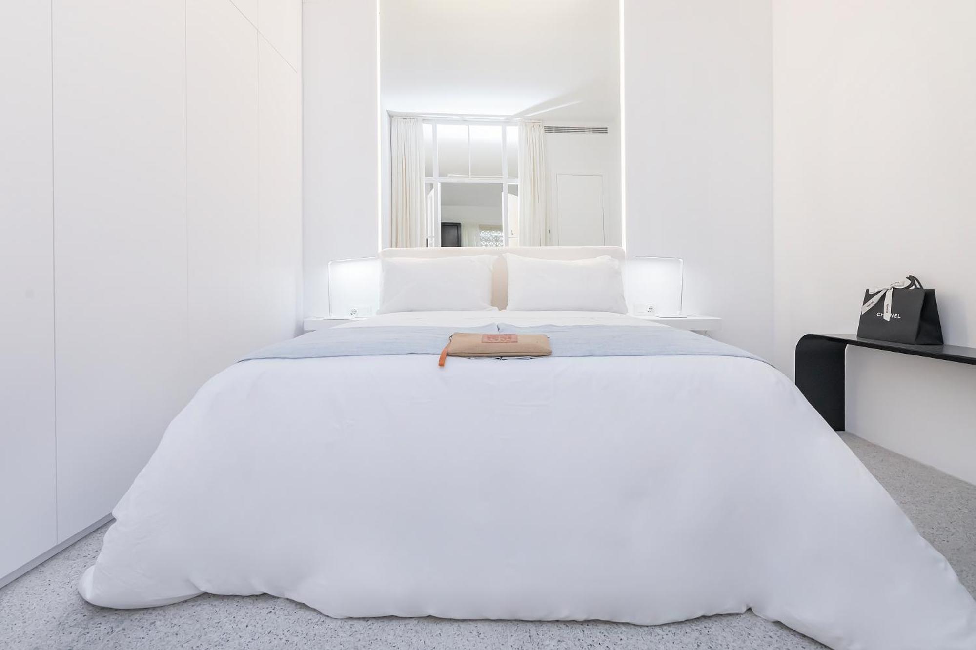 Bhost - Lumiere Suites Cordoue Extérieur photo