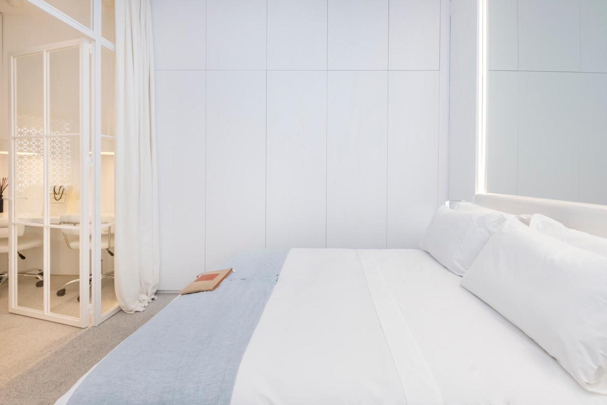 Bhost - Lumiere Suites Cordoue Extérieur photo