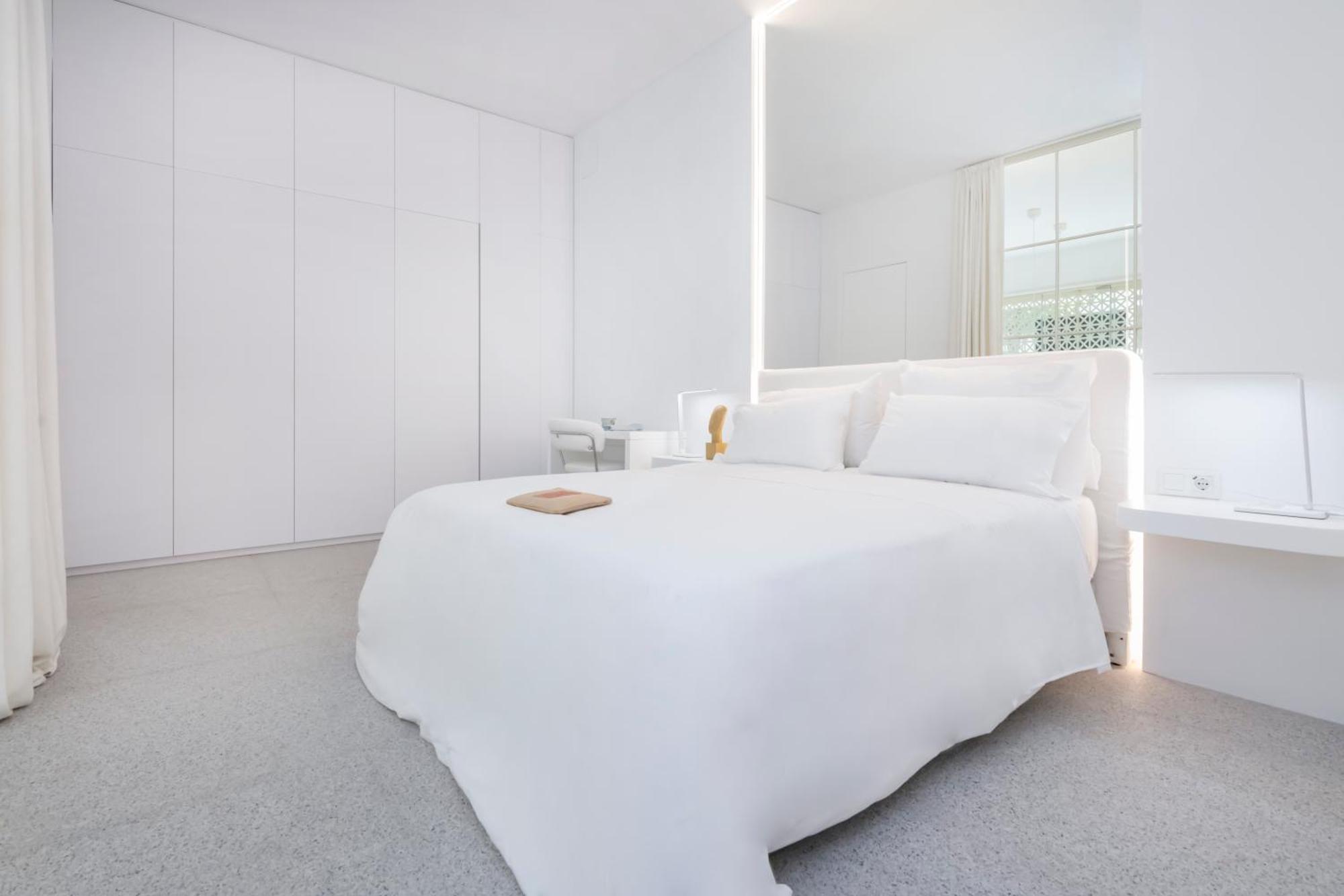 Bhost - Lumiere Suites Cordoue Extérieur photo